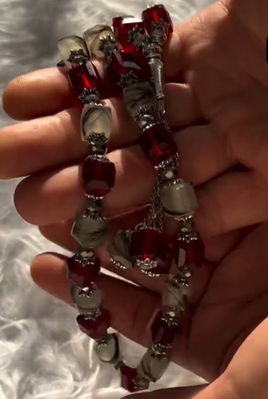 chunky-red-resin-islamic-prayer-tasbih