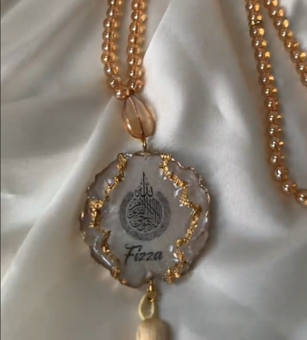 Customized golden crystal tasbih beads